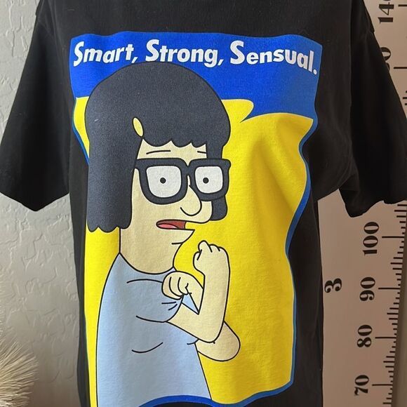 BOB’S Burgers Tina Belcher black tee with graphic Smart strong sensual SZ M - Picture 3 of 10